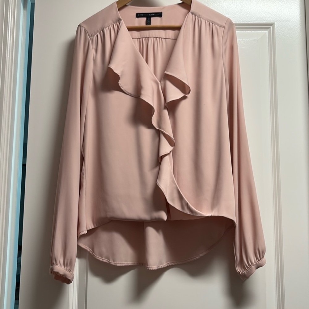 White House black market blush 12 long sleeve ruffle blouse
